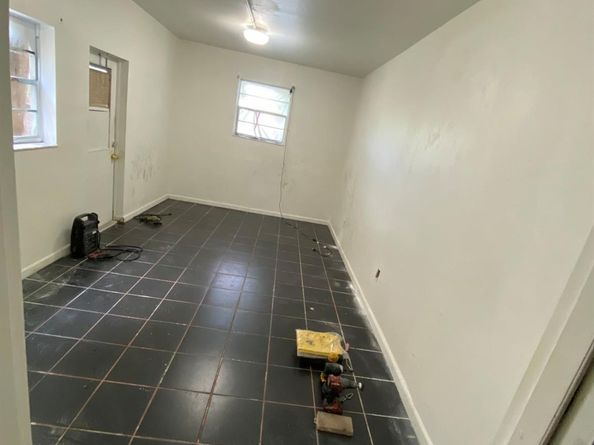 2313 E River Dr, Margate FL 33063