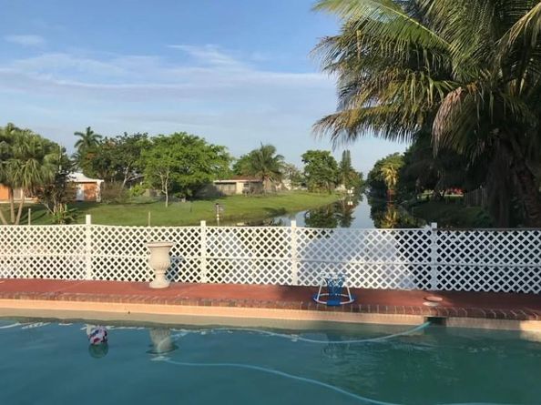 2313 E River Dr, Margate FL 33063