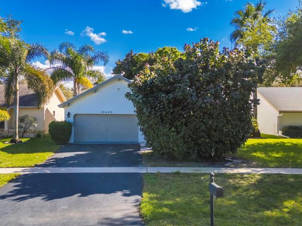 10640 180th Place S, Boca Raton FL 33498