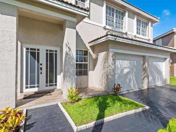 11230 SW 59th Pl, Cooper City FL 33330