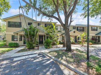 492 Westree Ln