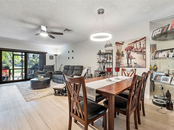 492 Westree Ln, Plantation FL 33324