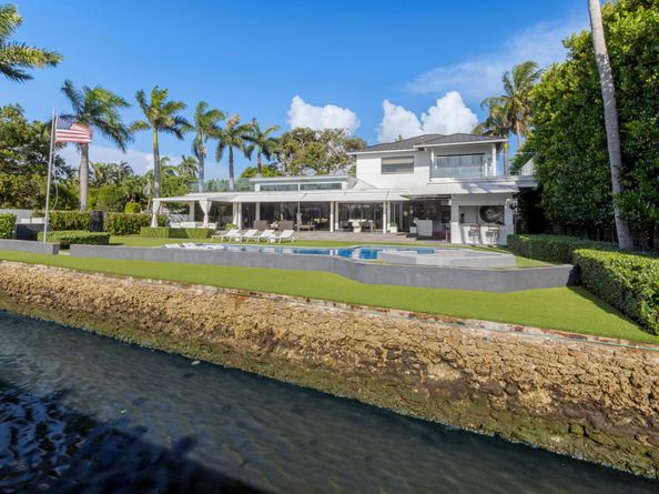 201 Palm Trail, Delray Beach FL 33483