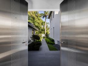 201 Palm Trail, Delray Beach FL 33483
