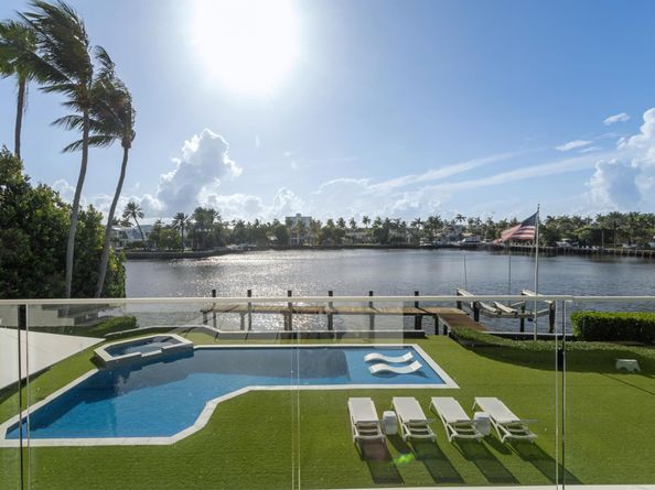 201 Palm Trail, Delray Beach FL 33483
