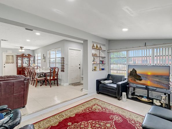 7530 Atlanta Street, Hollywood FL 33024