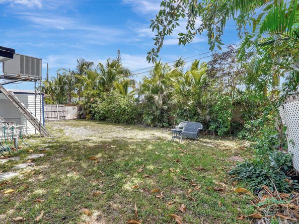 7530 Atlanta Street, Hollywood FL 33024