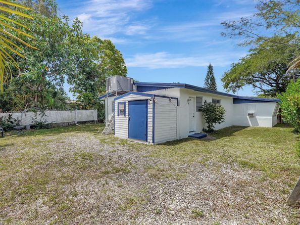 7530 Atlanta Street, Hollywood FL 33024