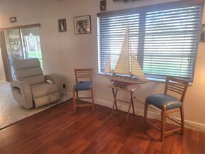 8120 SW 24th St 103, North Lauderdale FL 33068