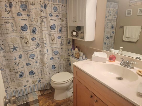 8120 SW 24th St 103, North Lauderdale FL 33068