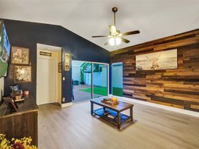 895 SW 180th Ter, Pembroke Pines FL 33029
