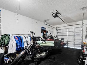 895 SW 180th Ter, Pembroke Pines FL 33029