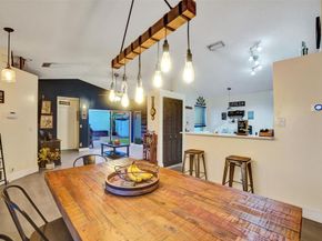 895 SW 180th Ter, Pembroke Pines FL 33029
