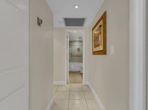 1950 S Ocean Drive 17e, Hallandale Beach FL 33009