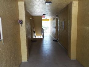 3001 N Oakland Forest Dr 202, Oakland Park FL 33309