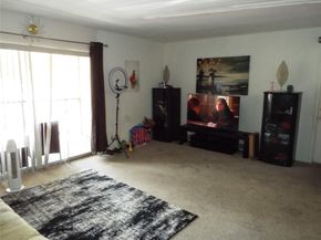 3001 N Oakland Forest Dr 202, Oakland Park FL 33309