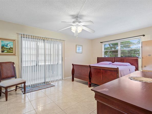 489 Tilford 489, Deerfield Beach FL 33442