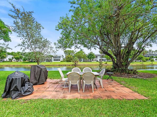 489 Tilford 489, Deerfield Beach FL 33442