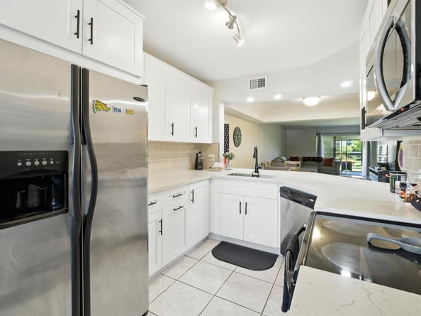 23380 Carolwood Lane 202, Boca Raton FL 33428
