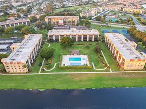 23380 Carolwood Lane 202, Boca Raton FL 33428