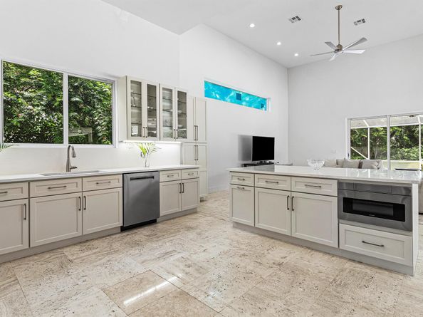 13795 Le Bateau Lane, Palm Beach Gardens FL 33410