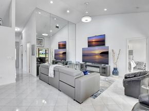5899 Parkwalk Circle W, Boynton Beach FL 33472