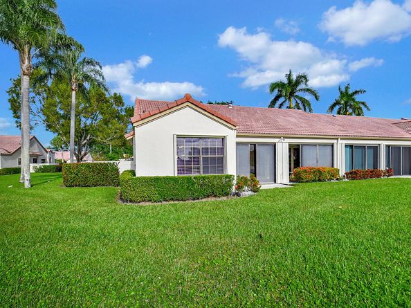 5899 Parkwalk Circle W, Boynton Beach FL 33472