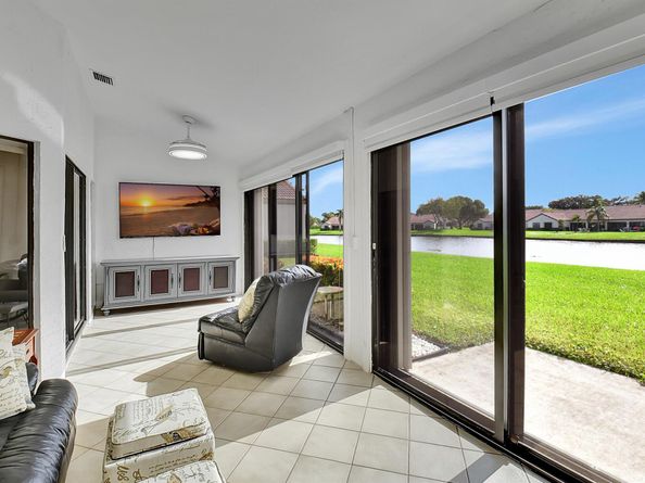 5899 Parkwalk Circle W, Boynton Beach FL 33472