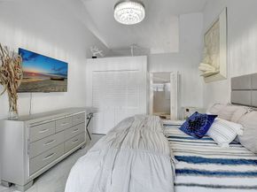 5899 Parkwalk Circle W, Boynton Beach FL 33472