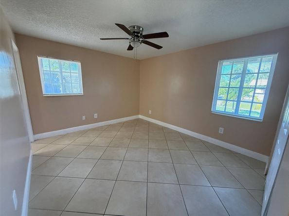 1476 7th St, West Palm Beach FL 33401