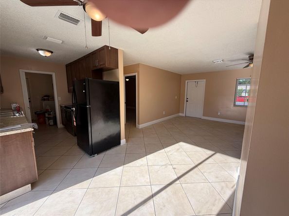 1476 7th St, West Palm Beach FL 33401