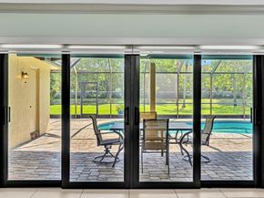 611 NW 99th Ter, Coral Springs FL 33071