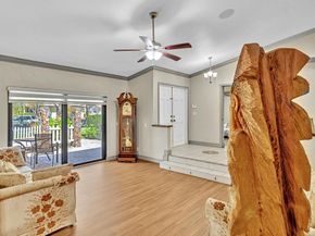 611 NW 99th Ter, Coral Springs FL 33071