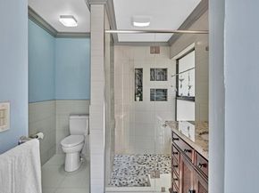 611 NW 99th Ter, Coral Springs FL 33071