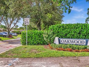 611 NW 99th Ter, Coral Springs FL 33071