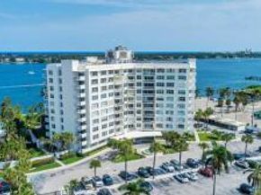 2600 N Flagler Drive Ph13, West Palm Beach FL 33407