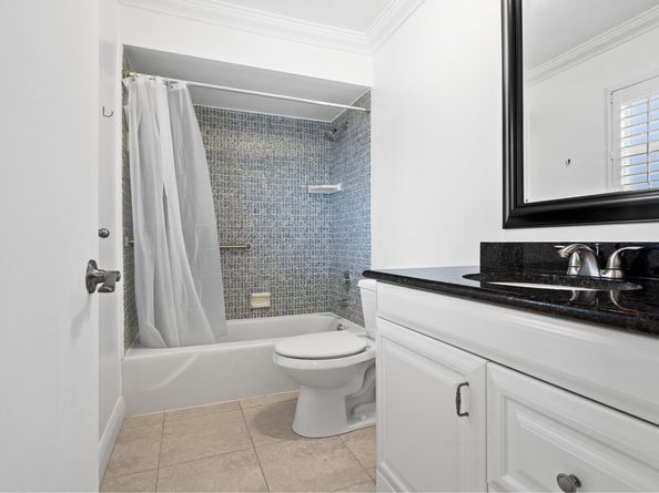 2500 NE 9th St 308, Fort Lauderdale FL 33304
