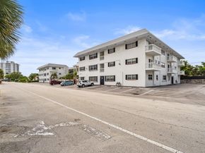 2500 NE 9th St 308, Fort Lauderdale FL 33304