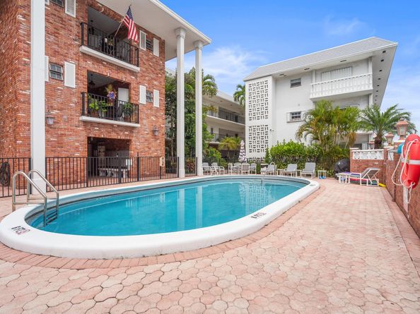 2500 NE 9th St 308, Fort Lauderdale FL 33304