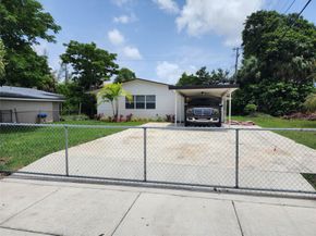 2909 NW 13th St, Fort Lauderdale FL 33311