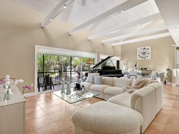 6890 Willow Wood Drive