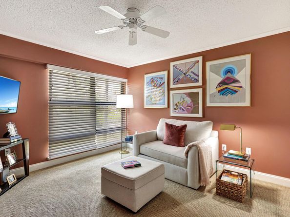6890 Willow Wood Drive 206, Boca Raton FL 33434