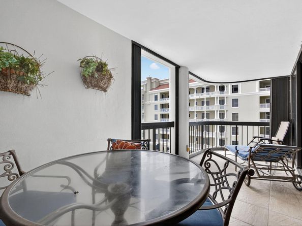 5380 N Ocean Drive 14b, Singer Island FL 33404
