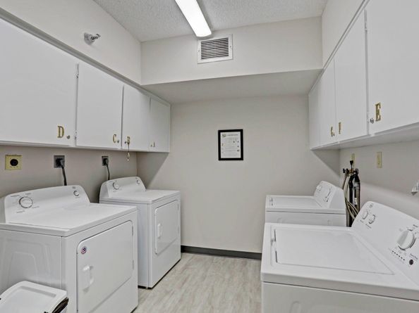 5380 N Ocean Drive 14b, Singer Island FL 33404