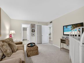 5380 N Ocean Drive 14b, Singer Island FL 33404