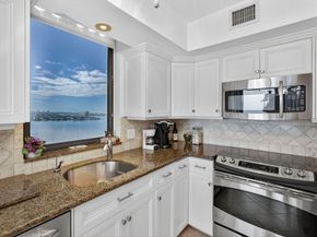 5380 N Ocean Drive 14b, Singer Island FL 33404