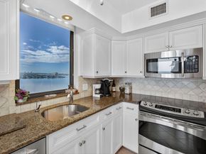 5380 N Ocean Drive 14b, Singer Island FL 33404