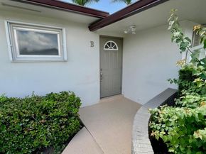 2805 Crosley Drive E B, West Palm Beach FL 33415