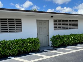 2805 Crosley Drive E B, West Palm Beach FL 33415
