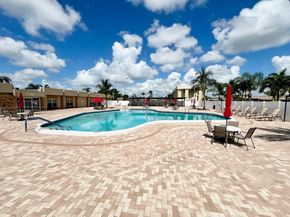 2805 Crosley Drive E B, West Palm Beach FL 33415